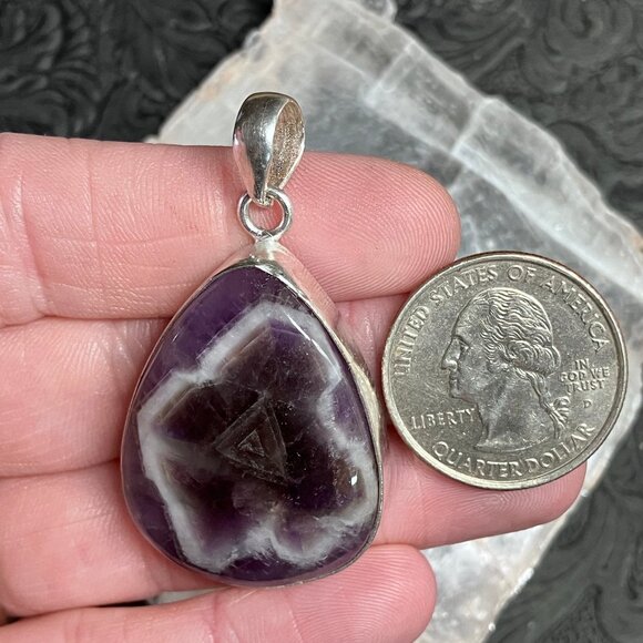 Chevron Amethyst Pendant Stone Crystal Jewelry - Picture 7 of 8